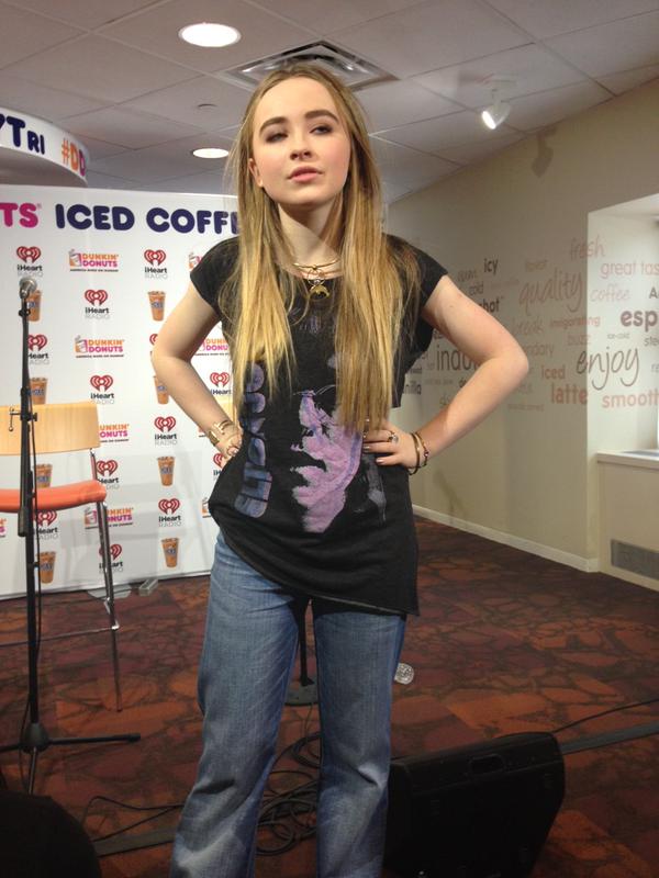 August 24 Dunkin' Donuts Iced Coffee Lounge ddlounge 002 Photo